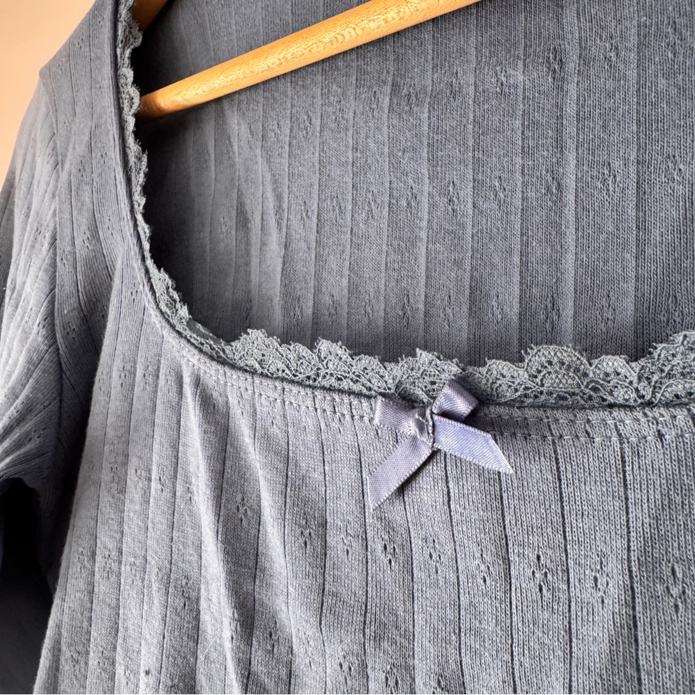 Square neck Top - Picture 6 of 6